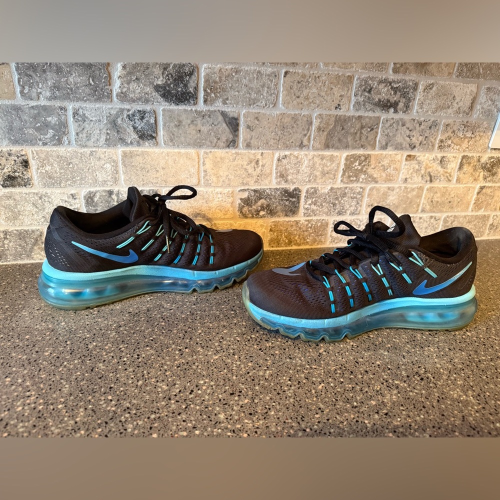 Nike Air 2016 Max Black with Blue Highlights Women’s Size 7 - Picture 8 of 9